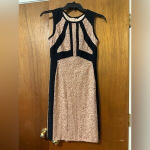 🐠 Ivanka Trump Black and Cream Midi Dress